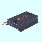 600 Watt inverter with built-in charger