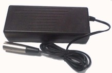 Desktop Charger for NiCad and NiMH Packs, 10 cells